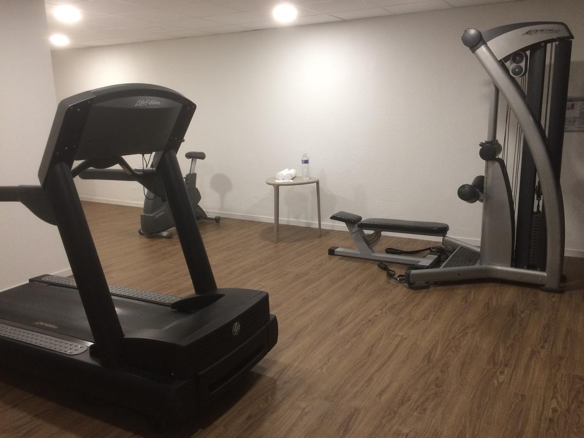 Ibis Budget Bordeaux Est Lormont Exterior photo